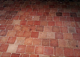 vente de terre cuite et tomette ancienne