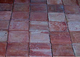 vente de terre cuite et tomette ancienne